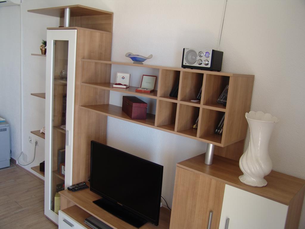 Davor Apartment Gradac (Split-Dalmatia)